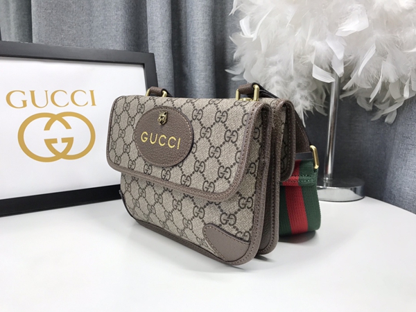 激安グッチバッグコピー側面デザイン